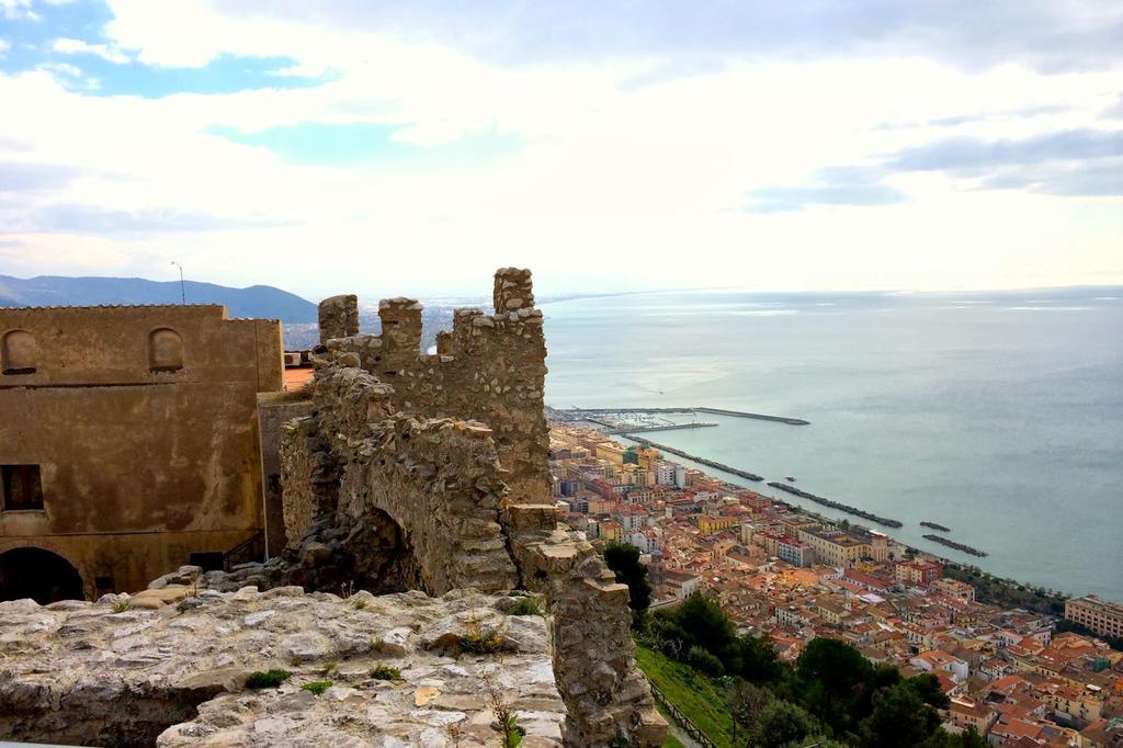 Salerno Prestige Apartment Exteriör bild